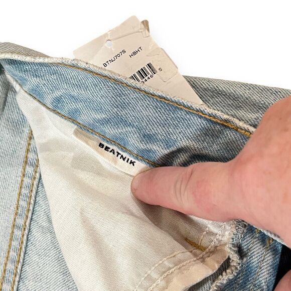 NWT SLVRLAKE Beatnik Jeans in Heartbreak Hotel Light Wash Denim Size 28 $349 - Picture 9 of 14